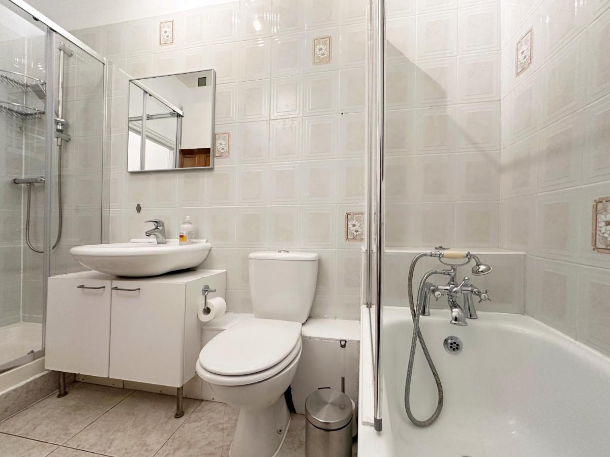 Hannah Place Near Finsbury Park - 4 Double Beds, Ideal For Families, Max 8 People Лондон Экстерьер фото